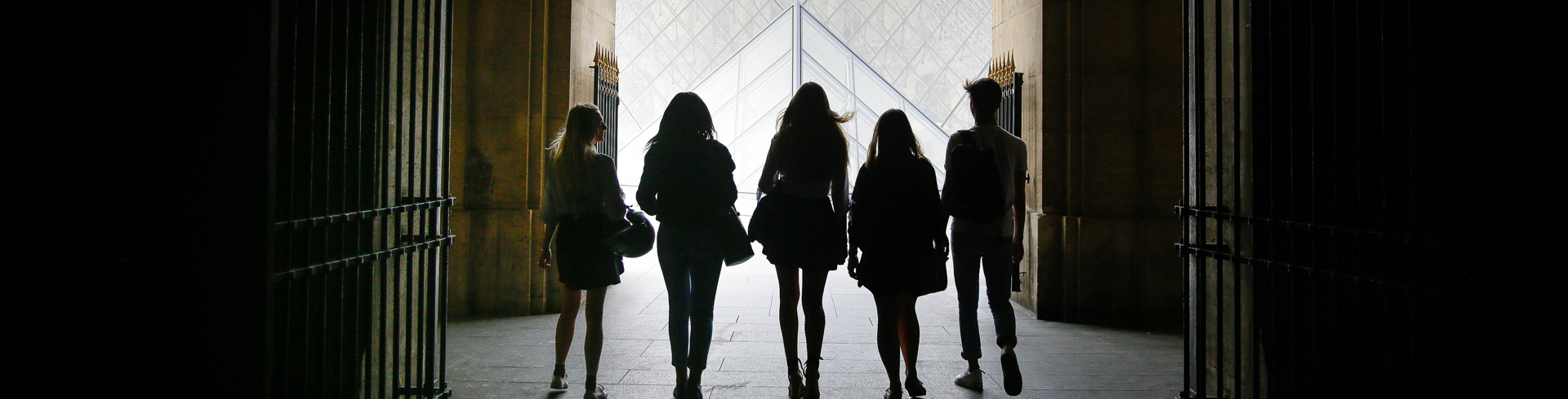 École de commerce et d'art à Paris - ICART