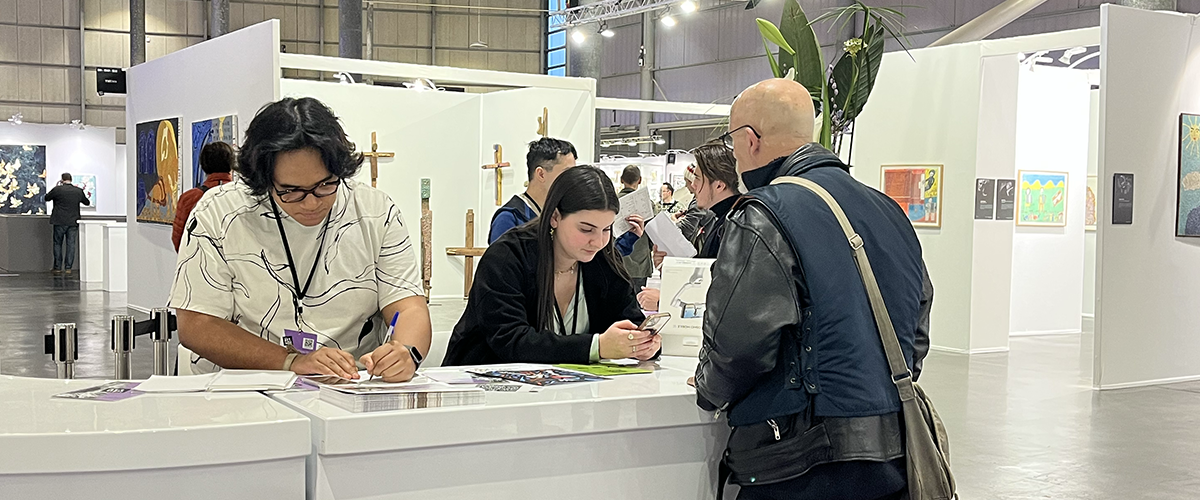 Etudiants de l'école de management culturel ICART à Lille Art Up!