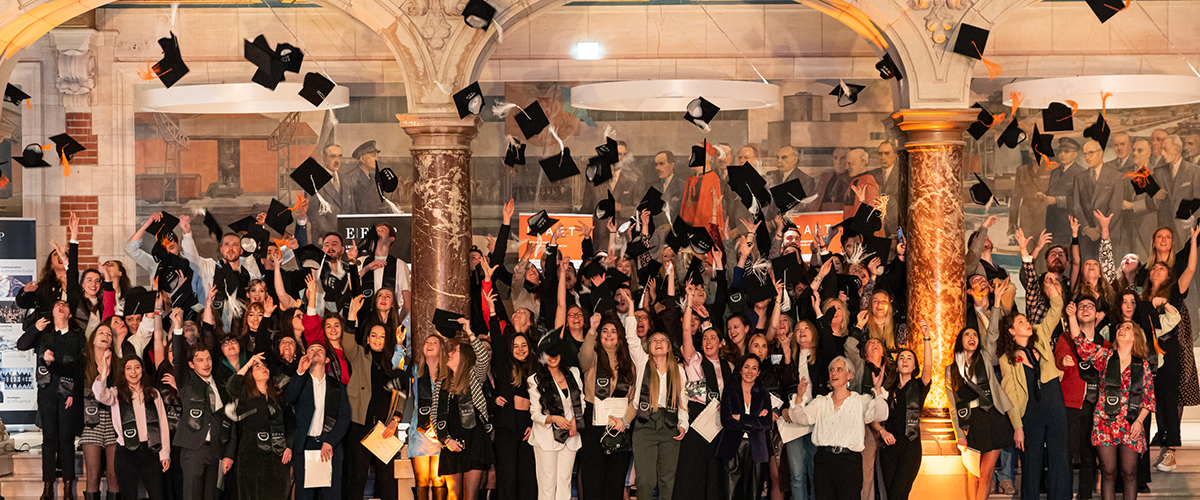 Etudiants de l'ICART Lille lors de la remise des diplômes 2022